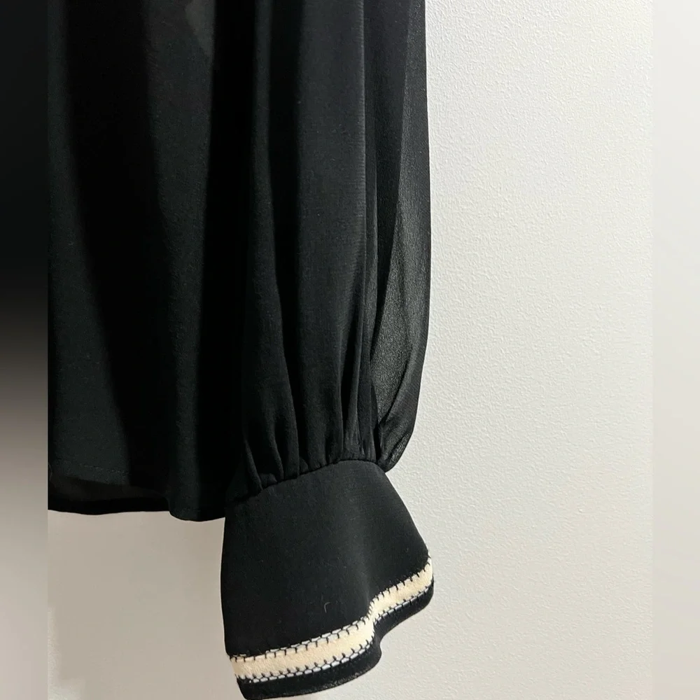 100% silk Size 36 or US 4 Sézane sheer top - Picture 4 of 7